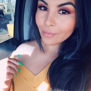 Meet your Posher, Neyra